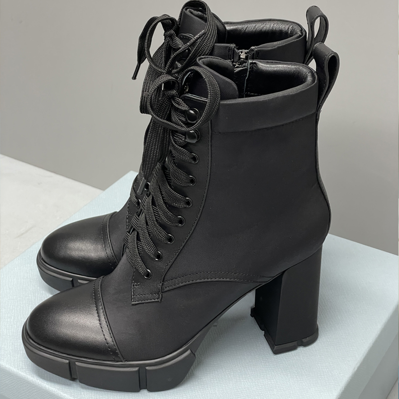 Designer Women Martin Ankle Boots Leather Combat Boot Outdoor Sneakers Sports Platform Shoes Classic NO43