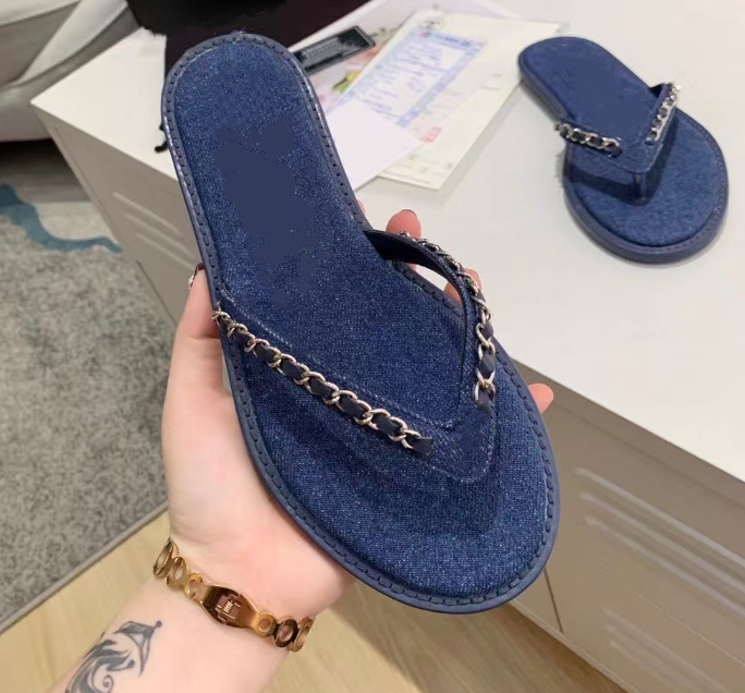 Womens Thong Sandals Flip Flops Classic Flat Heels Slippers Denim Slide With Chain Mule Beach Shoes Ladies Slip On Non-slip Casual Shoe Rubbe Sole Pink Scuffs