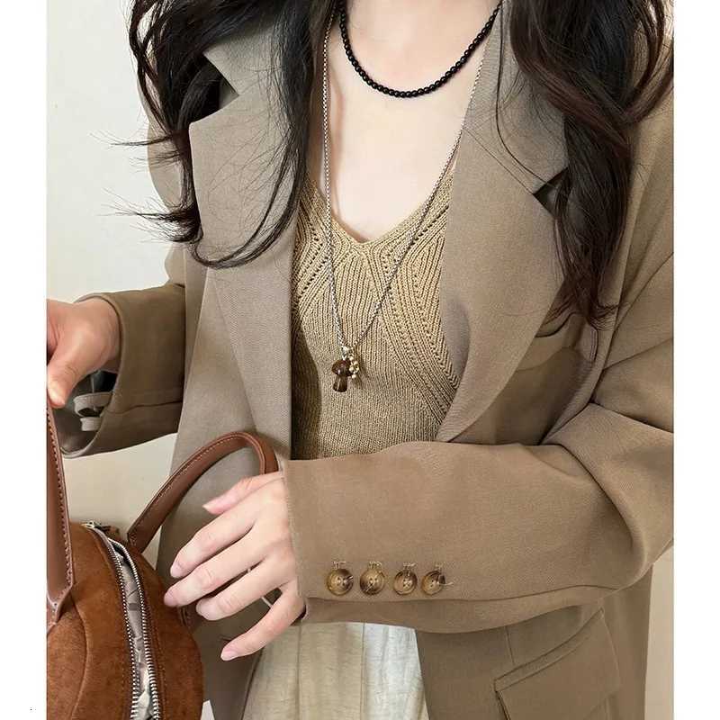 LATS Spotted Tiger Eye Stone Mushroom Pendant Long Versatile Clavicle Chain Necklace for Womens Niche Exquisite Accessories H260324 - view 5