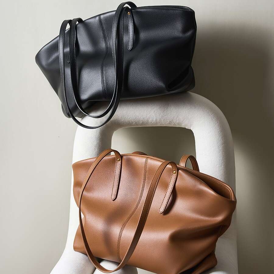 2026 New Genuine Leather Large Capacity Tote Bag, Workplace Commute Shoulder Underarm Bag, Fashion Leather Texture All-match Women Bag SENYY