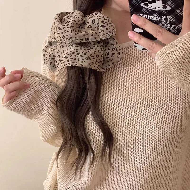 Vintage Leopard Print Large Scrunchie For Women Girls Sweet Hair Ornament Hair Tie Hair Band Hair Ring Fashion Hair Accessories H260324
