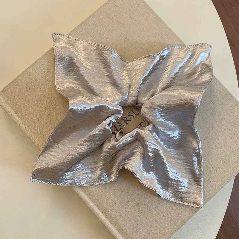 1PC Shiny Silver Textured Hair Scrunchie Elegant Large Hair Tie Stylish Hair Accessory For Women Daily And Party Use H260324