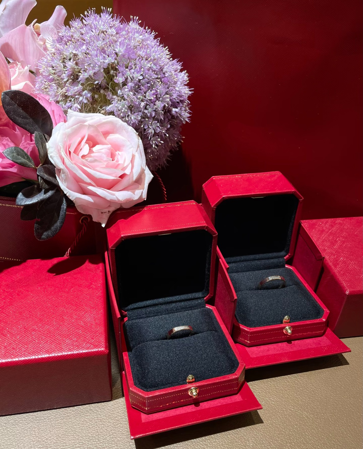 Classic couple rings love Rings Wedding Ring Classic Luxury 18K GOLD Ring For Love Wedding with red bag Never Fade Not Allergic anillo