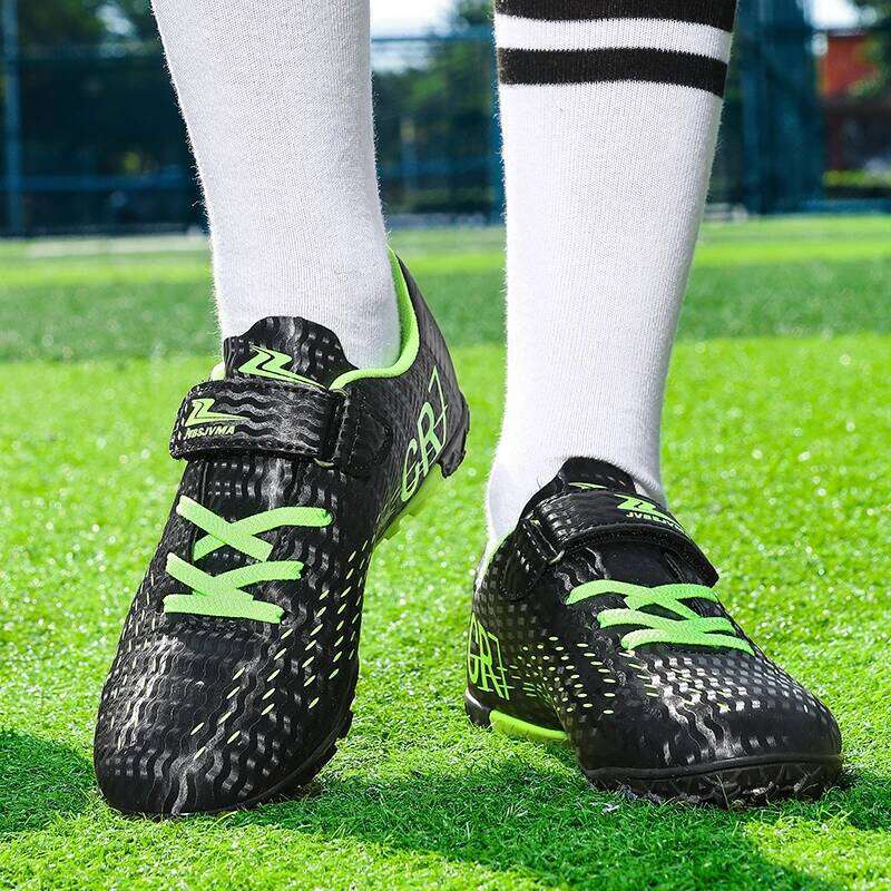 New Hot Children Boots Outdoor Trainers Soccer Shoes for Kids Boys Girls Hook Loop Football Cleats Futsal Sneakers28-39 26L0324