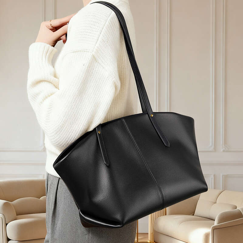 2026 New Genuine Leather Large Capacity Tote Bag, Workplace Commute Shoulder Underarm Bag, Fashion Leather Texture All-match Women Bag SENYY
