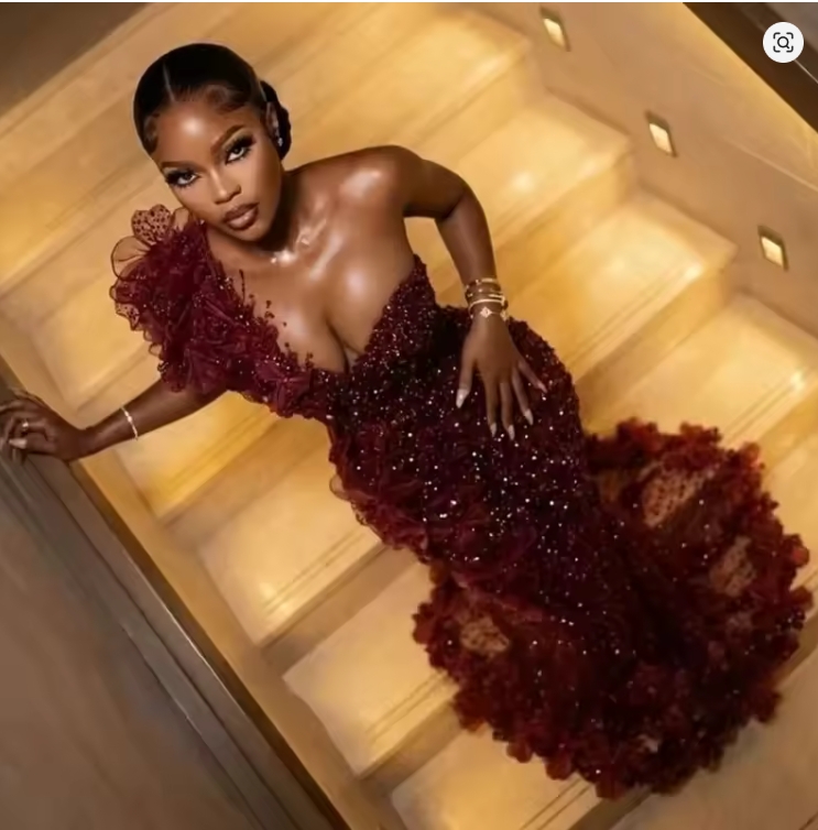 Elegant Burgundy Prom Dresses For Black Girls 2026 Luxury One Shoulder Mermaid Sequins Beads Formal Evening Gala Dress Customized 0204