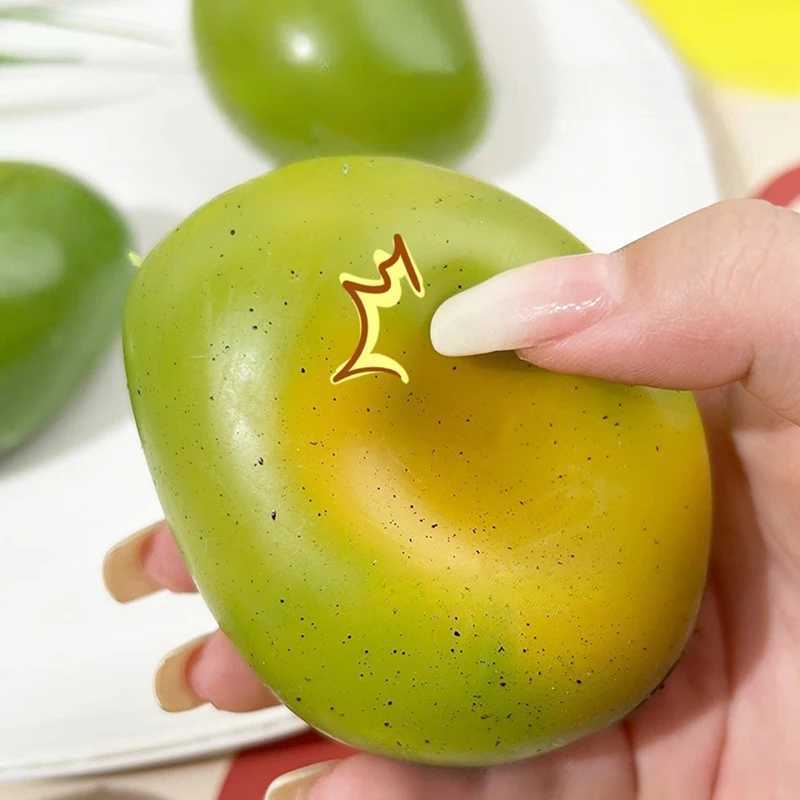 Squishy Toy Color Changing Mango Slow Rebound Stress Mochi Pinching Toy Release Toy Decompression Toy Creative Toys Gifts H260324