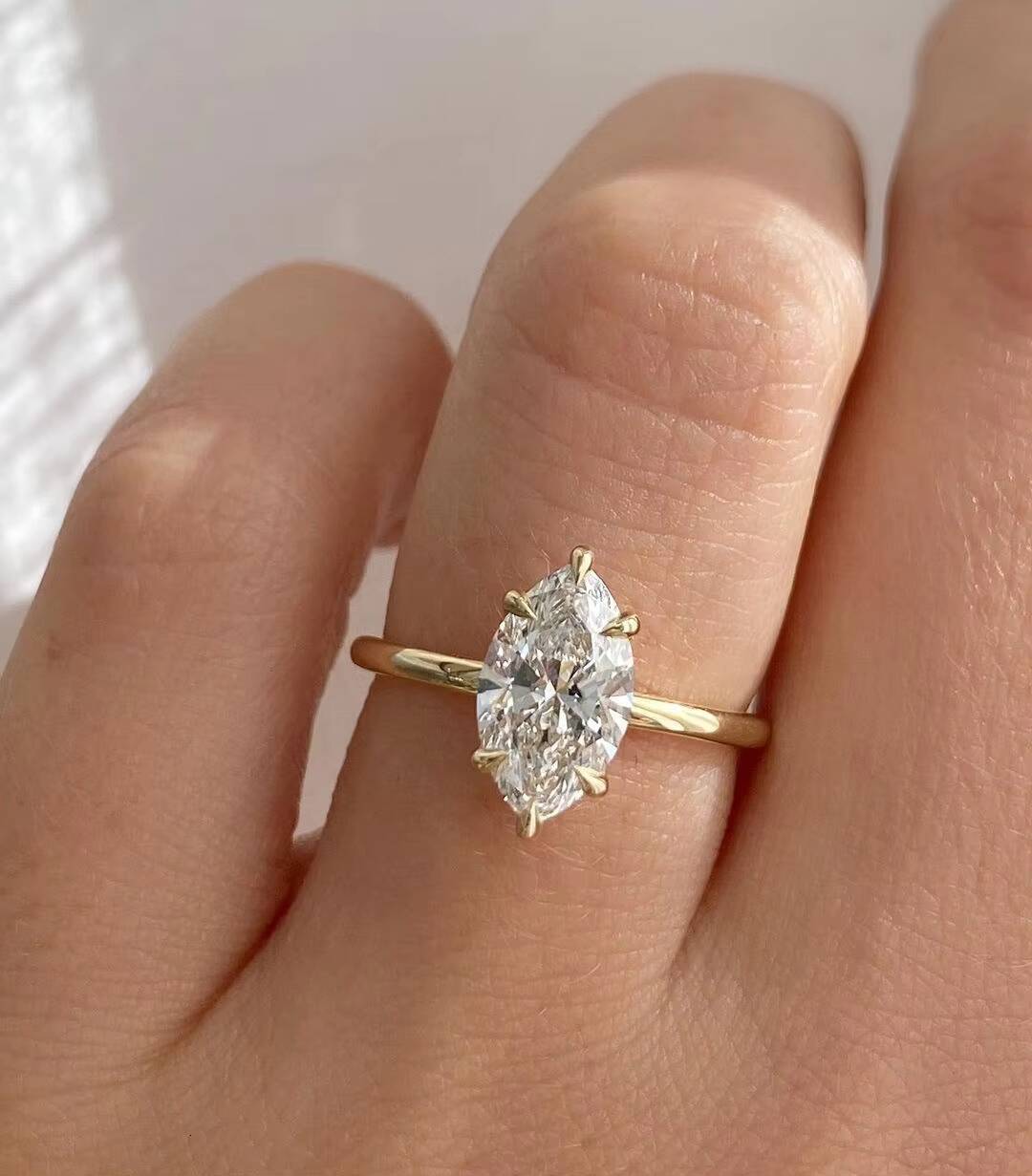 Manufacturer Custom Ring Set Solid 10K 14K 18K Marquise Solitaire Lab-Grown Diamond Engagement Ring with Wedding Band