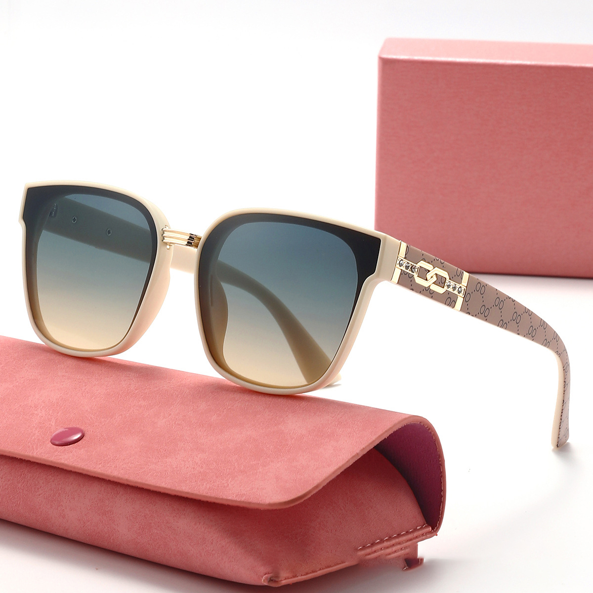 2026 summer new casual sunglasses square personalized designer trendy retro driving sunshade sunglasses for men and woman