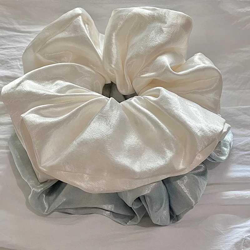 1PC High-Shine Pearlescent White Large Satin Scrunchie - Stylish Premium Minimalist Ponytail Hair Tie H260324
