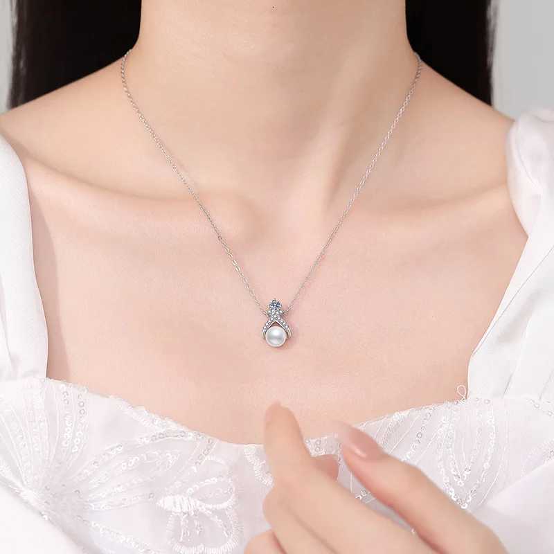 Mozambique Stone Necklace Natural Freshwater Pearl Cross Princess Pendant Platinum PT95018k Gold Light Luxury Necklace H260324 - view 5