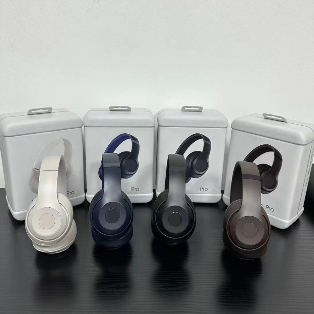 The new blockbuster studio pro Sound Engineer pro4 Bluetooth headset comes with a top