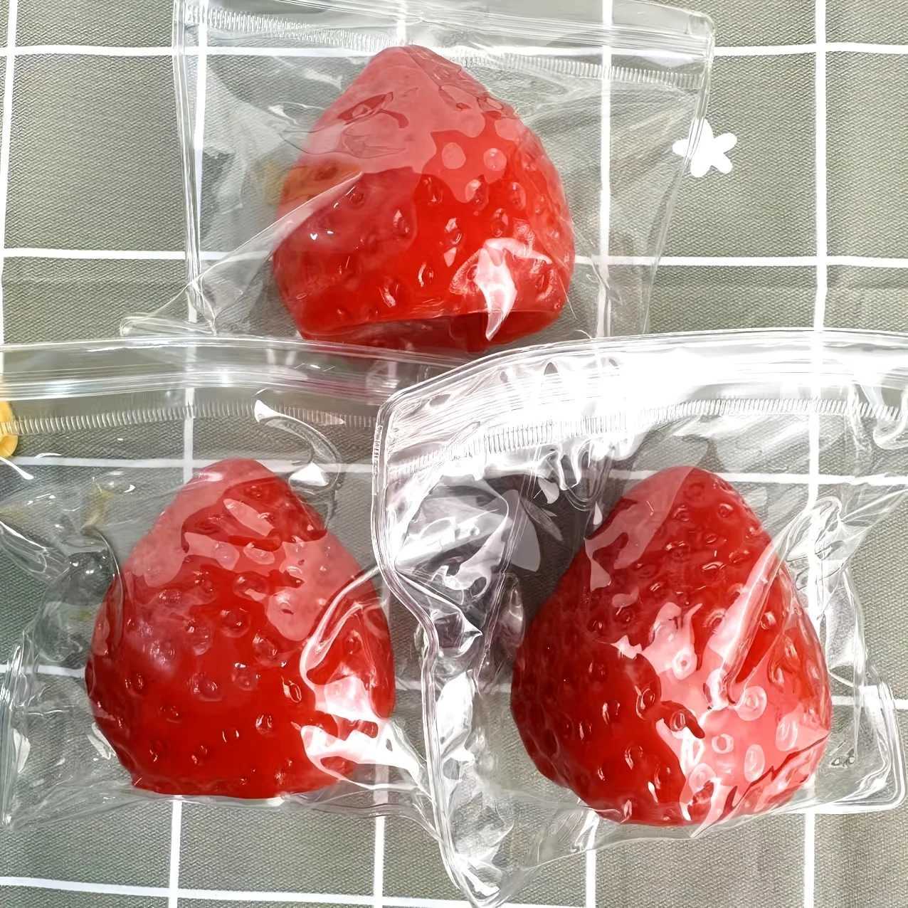 Strawberry Shaped Squeezing and Pinching Music Silicone Imitation Mud Like Soft Hand Squeezed DIY H260324