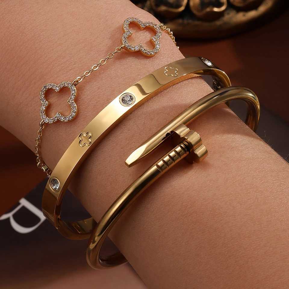 Yupsk 3Pcs StainlESS Steel 18K Gold Plated Flower Stacked Bangles Shiny Zircon Couple Jewelry Gift H260323 - view 6