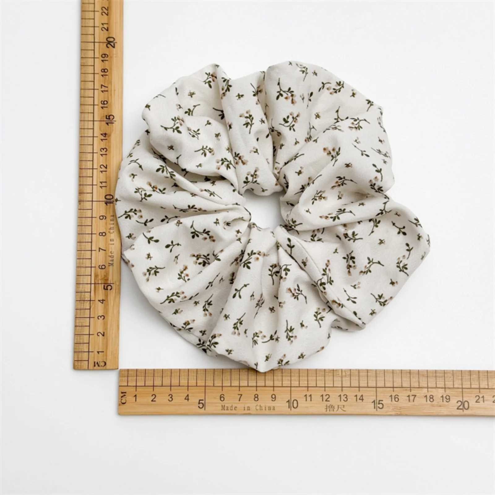 Brown Floral Scrunchie Elegant Hair Accessory for Women Cute Hair Tie for Daily Wear H260324