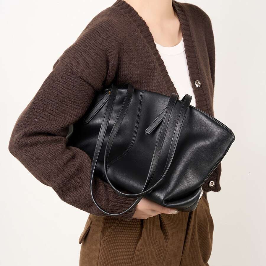 2026 New Genuine Leather Large Capacity Tote Bag, Workplace Commute Shoulder Underarm Bag, Fashion Leather Texture All-match Women Bag SENYY