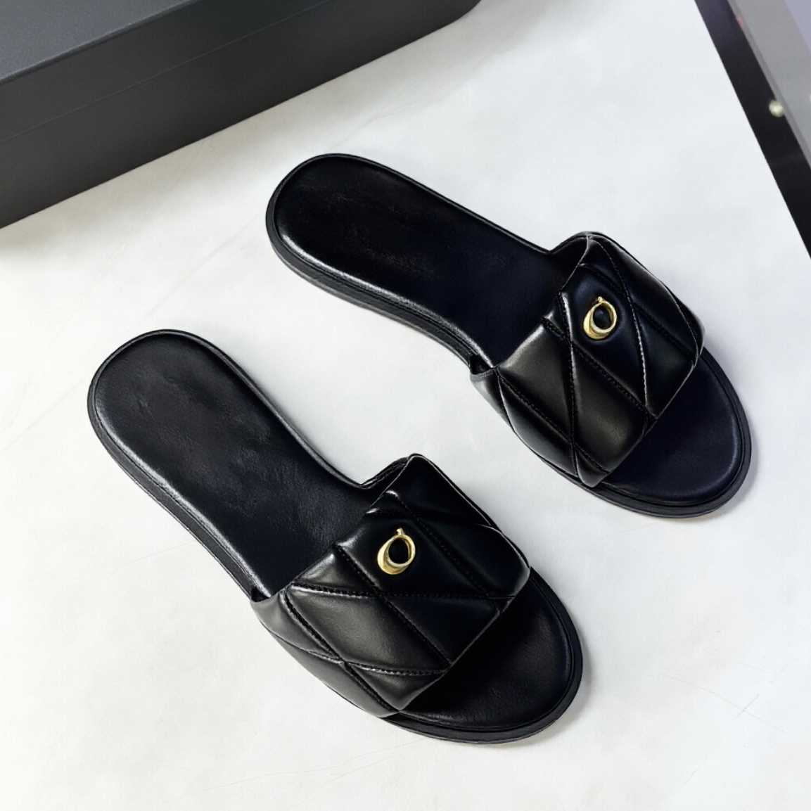 top tier designer luxury sandals leather home shoes for men and women slippers sandals flat shoes beach outdoor brands