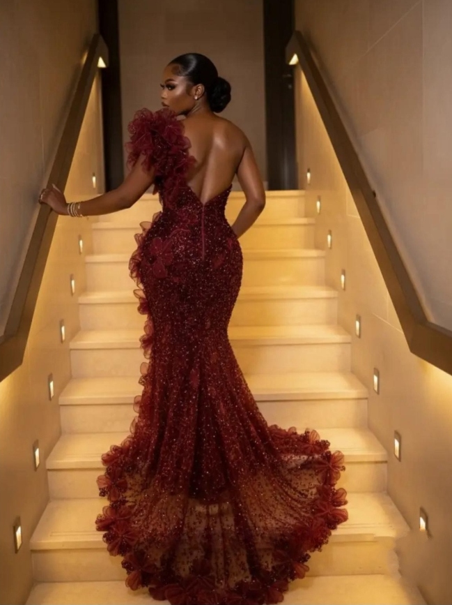 Elegant Burgundy Prom Dresses For Black Girls 2026 Luxury One Shoulder Mermaid Sequins Beads Formal Evening Gala Dress Customized 0204