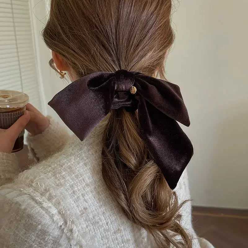 New Vintage Velvet Bow Scrunchie Rabbit Knot Hair Rope Ribbon Elastic Ponytail Holder Hair Tie Solid Hair Accessories Winter H260324