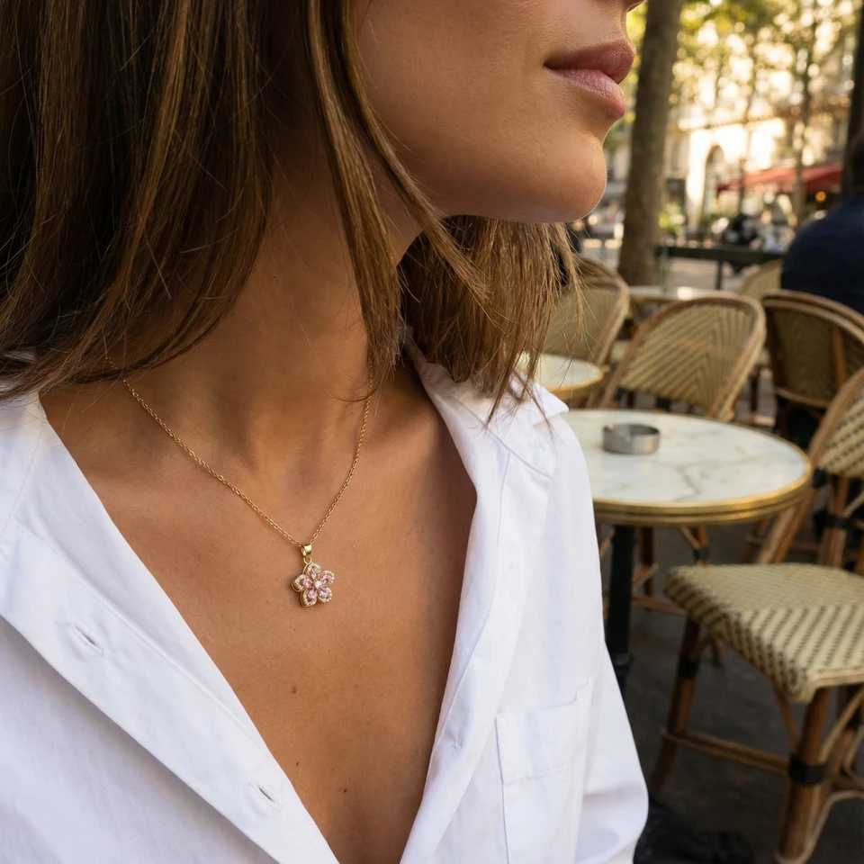 Romantic Pink Zircon Flower Necklace for Women Exquisite Gold Color Cherry Blossom Pendant Chain Wedding Valentine Jewelry Gift H260324 - view 3