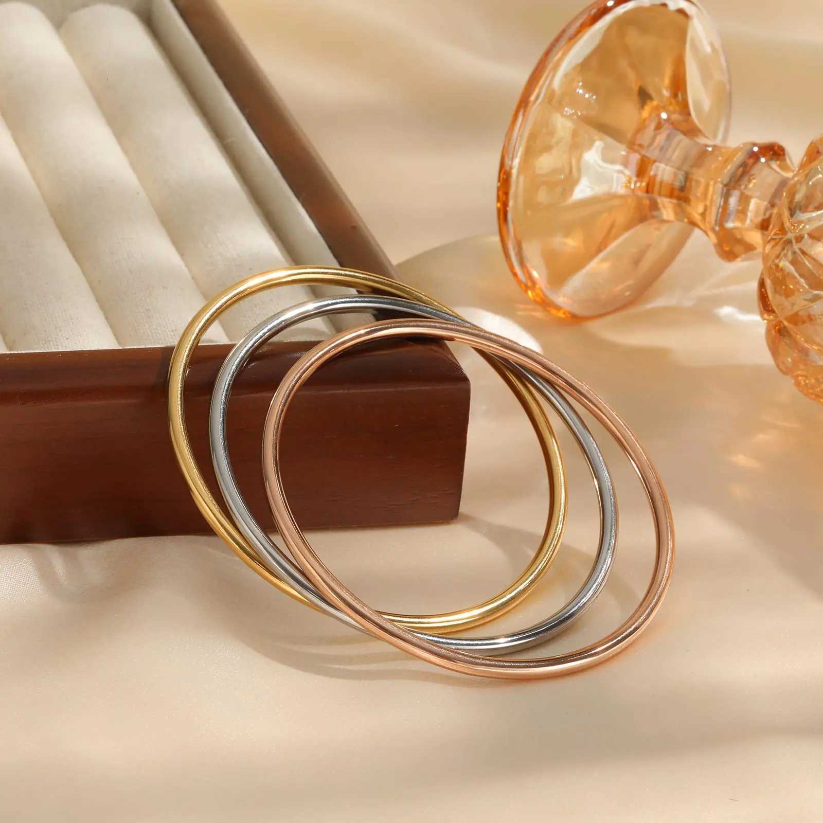 Women Gold Color Stainless Steel Cuff Chic Jewelry Wristband Plain Slip Bangle Stacking Gift to Young Girls H260323 - view 5