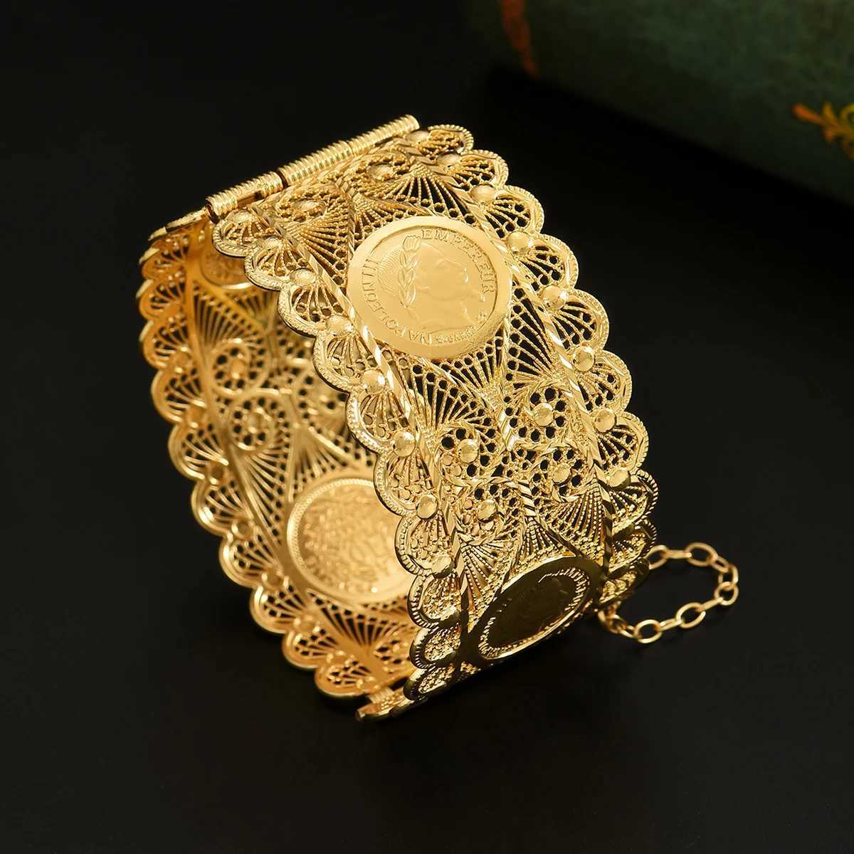 An Algerian Brides Jewelry With Napoleon Graphic Coin Design Finely Carved A Wrist Accessory For Wedding Dress H260323 - view 5