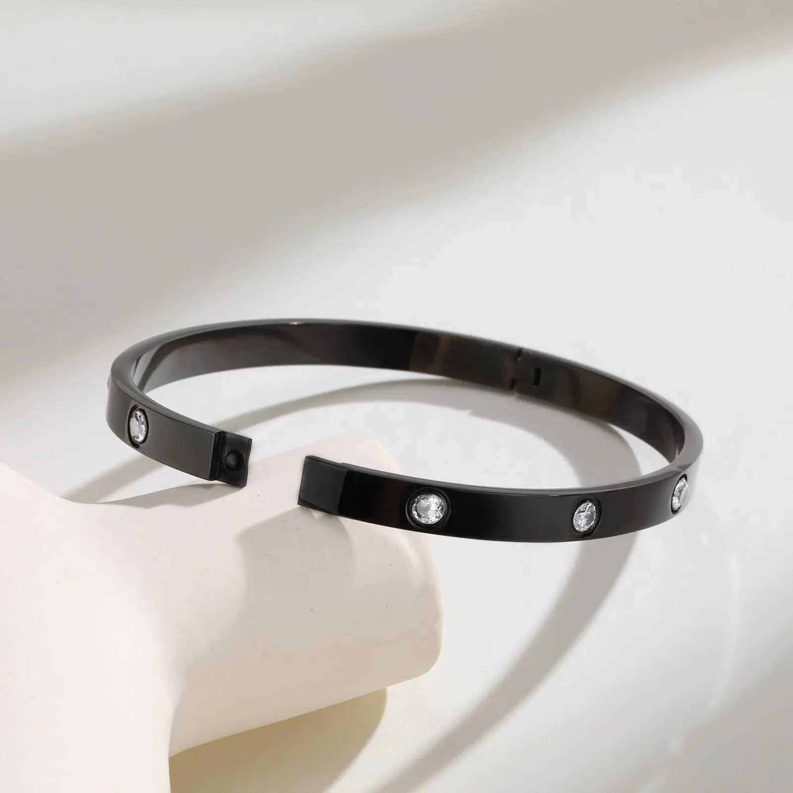 Stylish Mens Bangle Waterproof StainlESS Steel AAA Cubic Zirconia Stone Oval BangleAnniversary BirtHDay Gift for Him H260323 - view 7