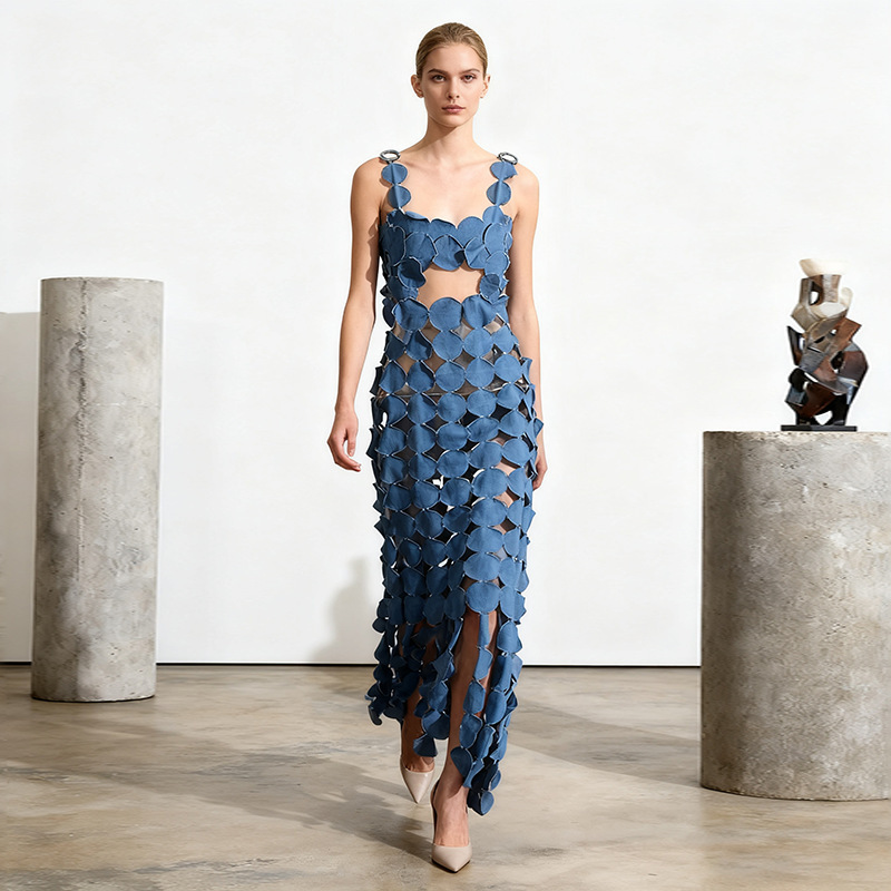2026 Spring New Fashionable And Sexy Long Dress With Unique Round Cutout Design And Designer Dress Tassel Straps For Women
