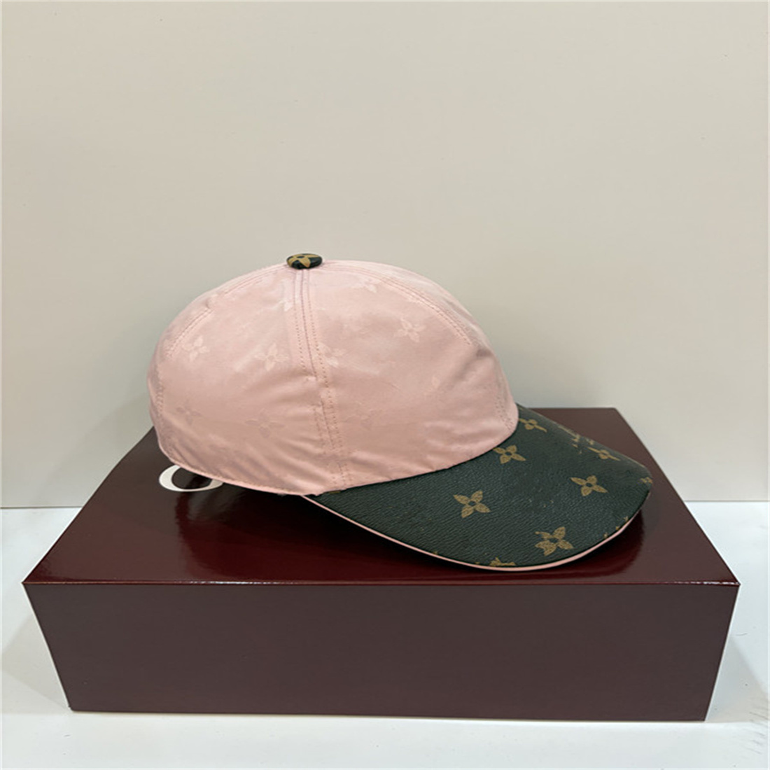 2025 High quality wholesale designer hats New men's Ball Caps Fashion women's Hats trend casual baseball caps High quality sunhats Sunhats Quality assurance 1512113