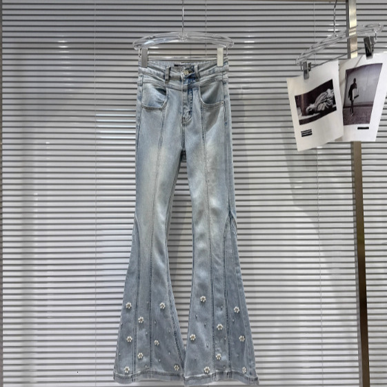 Designer Pants 2026 Spring New Street Style Hot Girl Pearl Studded Lace Stitching Washed Micro Flare Jeans For Women