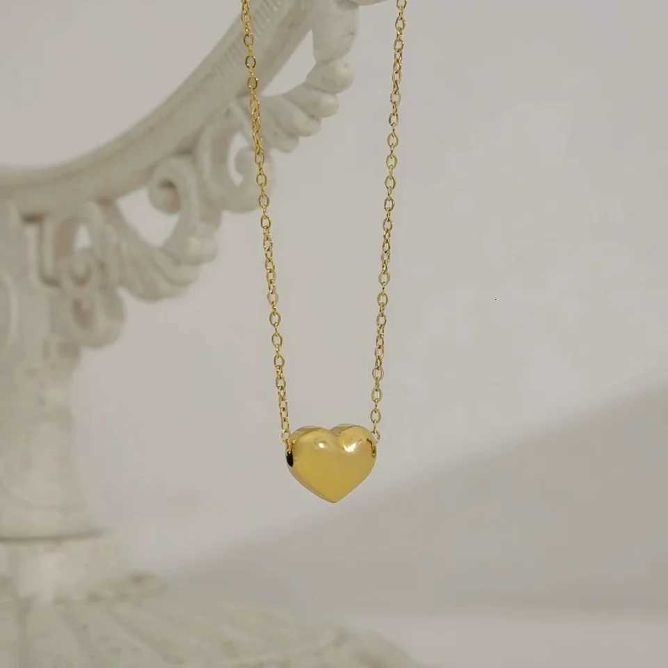 Fashion Minimalist 316L Stainless Steel Heart Shaped Pendant Necklace 18k Plated Gold Charm Jewelry Gift for Women H260324 - view 6