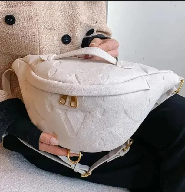 luxurys High Rise Bumbag Designer Waist Bag Fanny pack Brown Flower Mens Bags Leather Crossbody Purses Messenger Men Leather Handbag Fashion Wallet