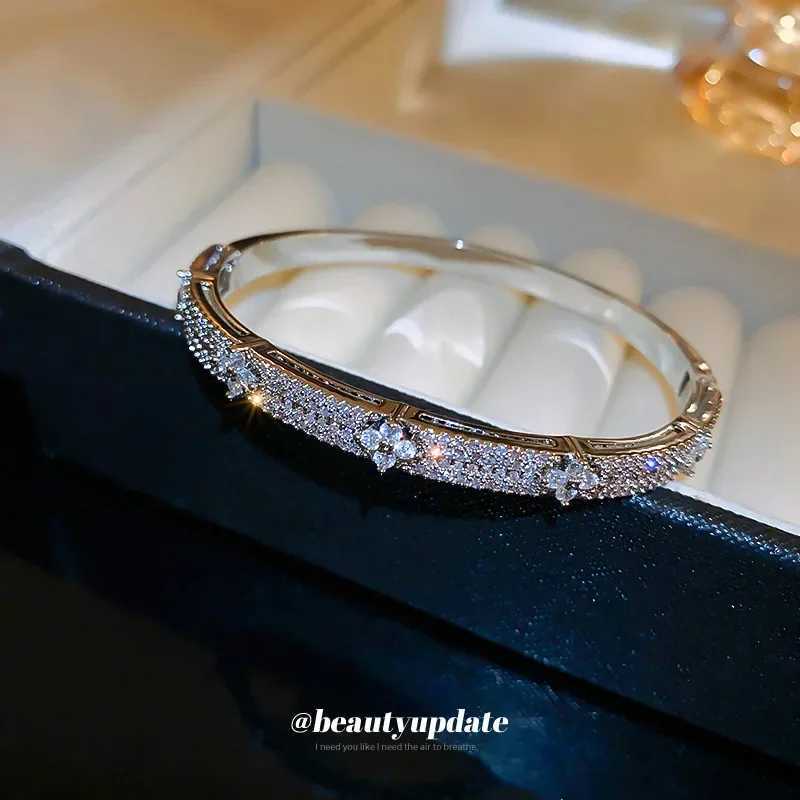 Luxury Shiny Cubic Zirconia Embellished Gold Silver Plated Fashion Bangle for Women Party Wedding Daily Wear Jewelry H260323 - view 7