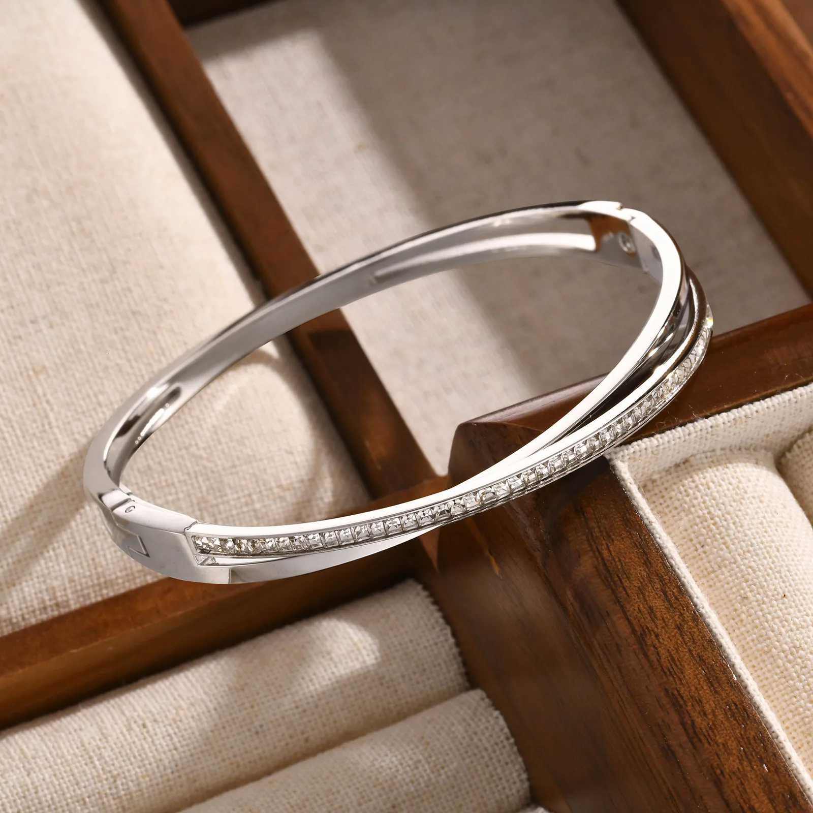 Stainless Steel Zircon Openable for Women Girls Silver Color Simple Trendy Wrist Jewelry Gifts H260323 - view 6