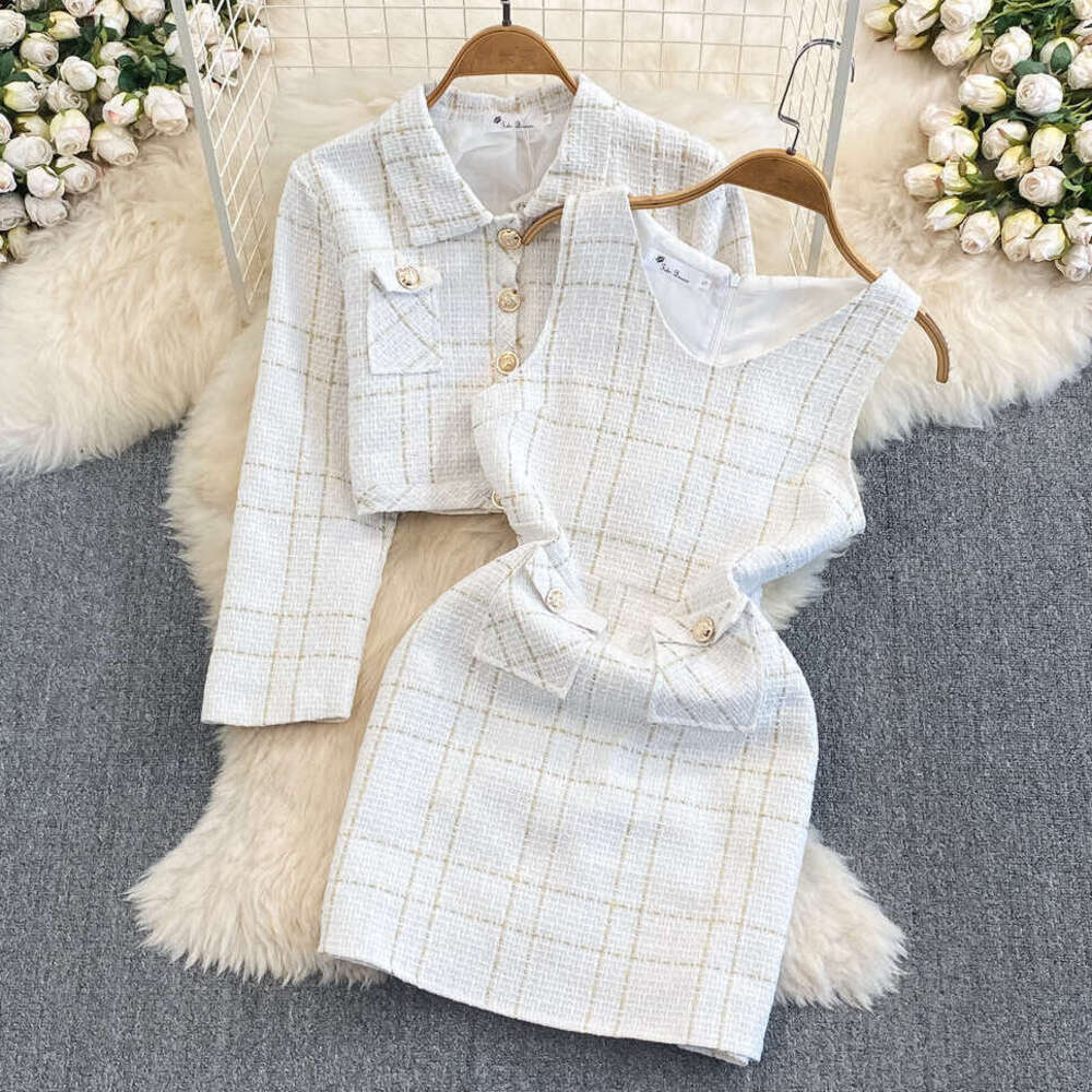 Free Shipping Dress for Women Designer Luxury Spring Autumn Elegant Long Sleeve Tweed Coat Two-Piece Set Waist-Cinching Vest Women Suit