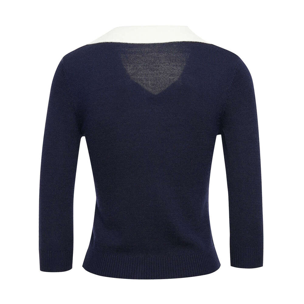 2026 Autumn New Designer Retro University Collar Color blocked k30 Fake Two Piece Knitted Women's Sweater Set