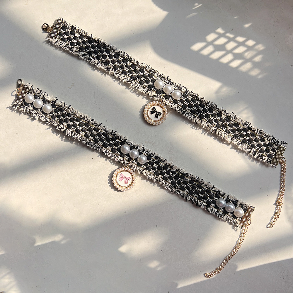 Pet Collar Elegant Adjustable Silent Design With Pearl Tag Comfortable For Kittens And Small Dogs