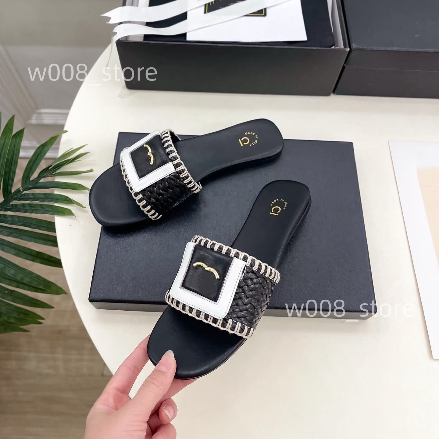 France womens slipper paris Beach slides Flat heel Summer Designer Fashion flops lady sandals women shoes Hotel Bath Ladies leather Sandals