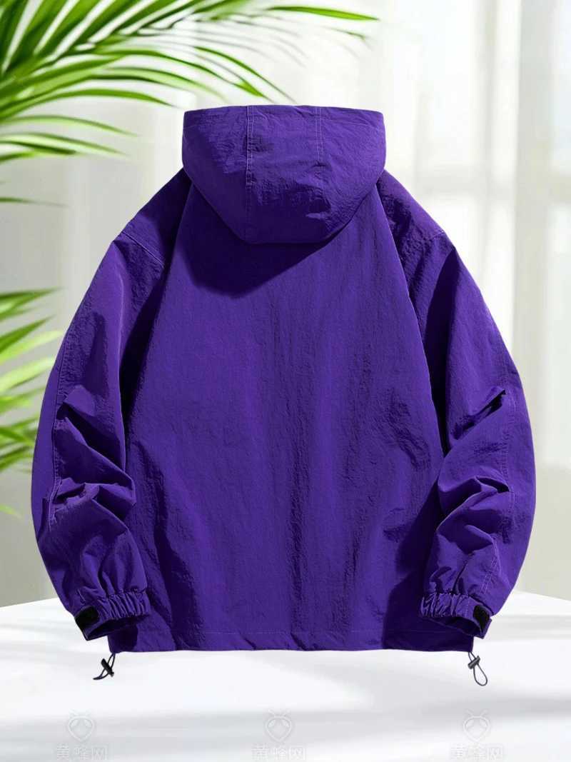 Waterproof Men Lightweight Hooded Zip Up Hiking Men with Big Pockets Camping Windbreaker s Men Trends 2025 M260325