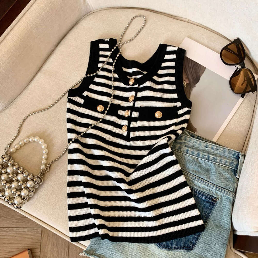 2026 designer high-end classic striped color blocked knitted women's vest summer youth button s4 up sleeveless top