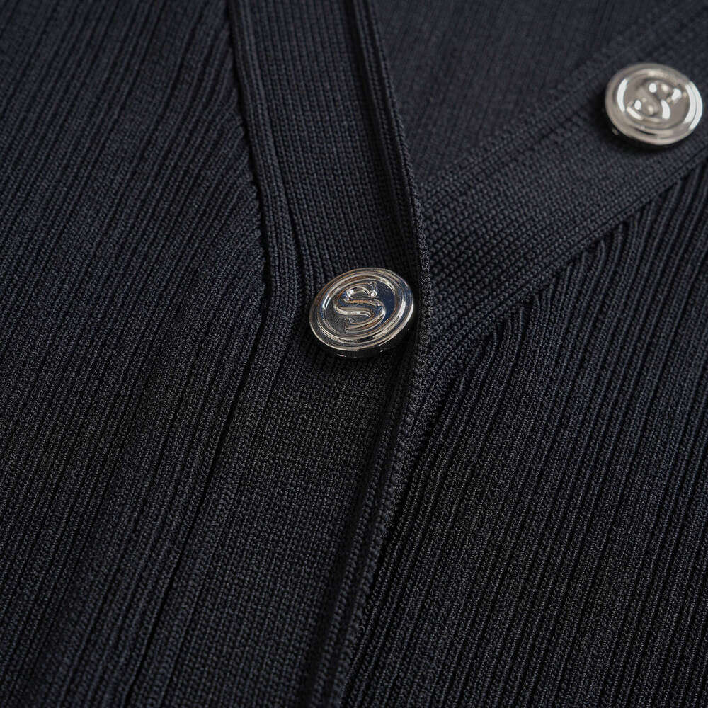 2026 Spring/Summer New Designer Elegant Slimming Fashion Knitted Dress Paired with Tight k30 Medium Long Skirt