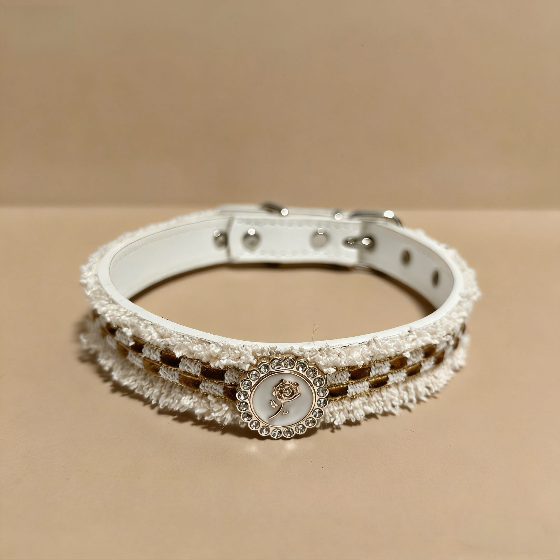 Pet Collar Cute Vintage Checkerboard Pattern Camellia Style Design Comfortable Adjustable Durable For Small Medium Dogs And Cats