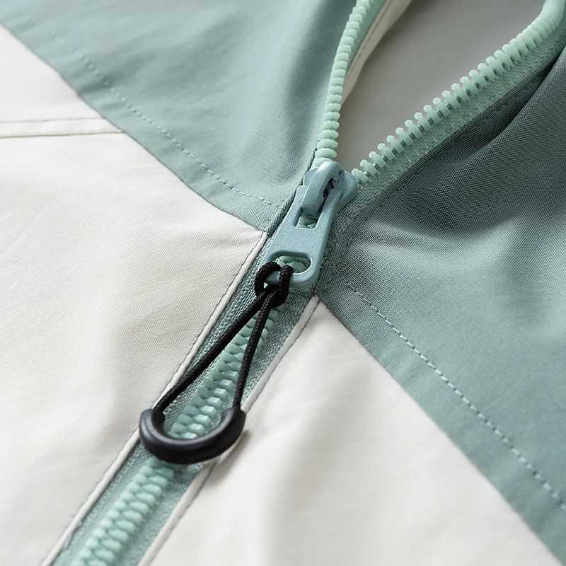 CHRLCK Unisex Hiking Outdoor Waterproof Fishing Hooded Sport Men Travel s Mountaineering Coats Women M260325