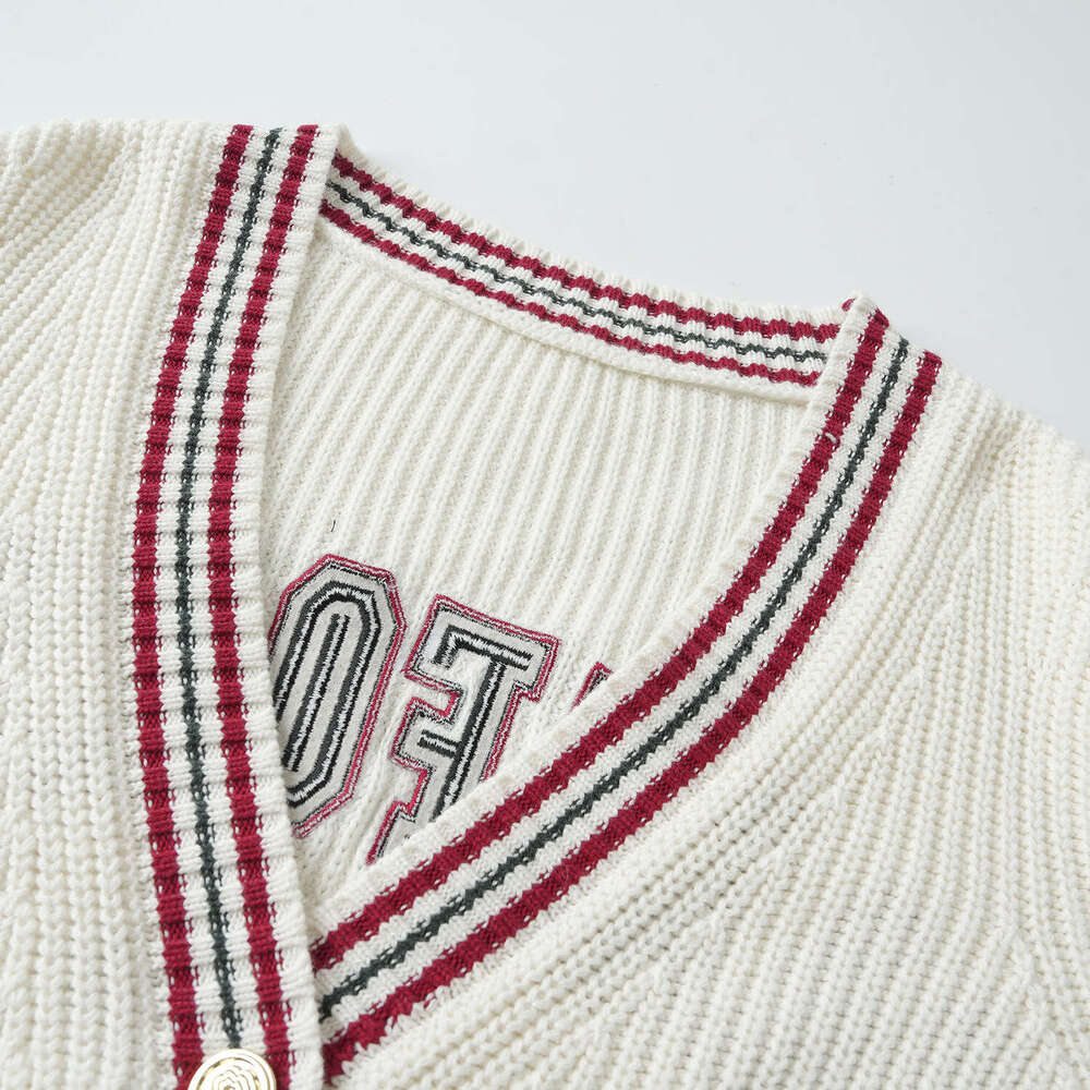 2026 autumn new designer color blocked V-neck soft s4 casual loose long sleeved knitted cardigan jacket