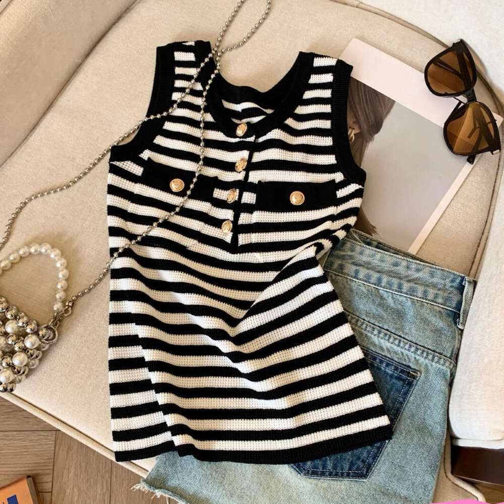 2026 designer high-end classic striped color blocked knitted women's vest summer youth button s4 up sleeveless top