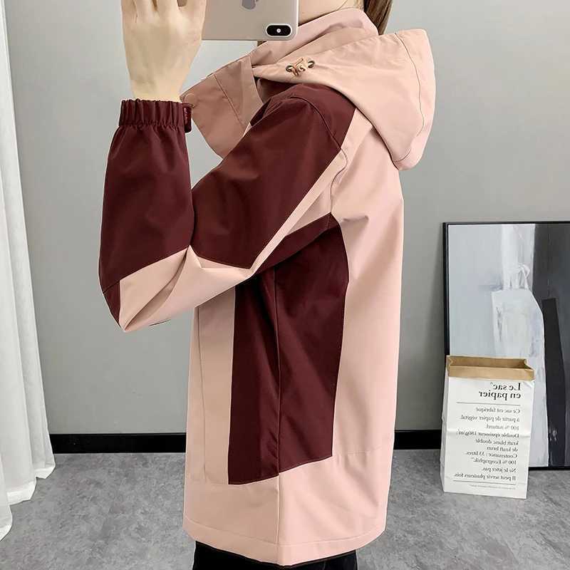 Outdoor Climbing Hiking Women Patchwork Sports Waterproof Hooded Coat Trekking Mountain Windbreaker s Raincoat M260325