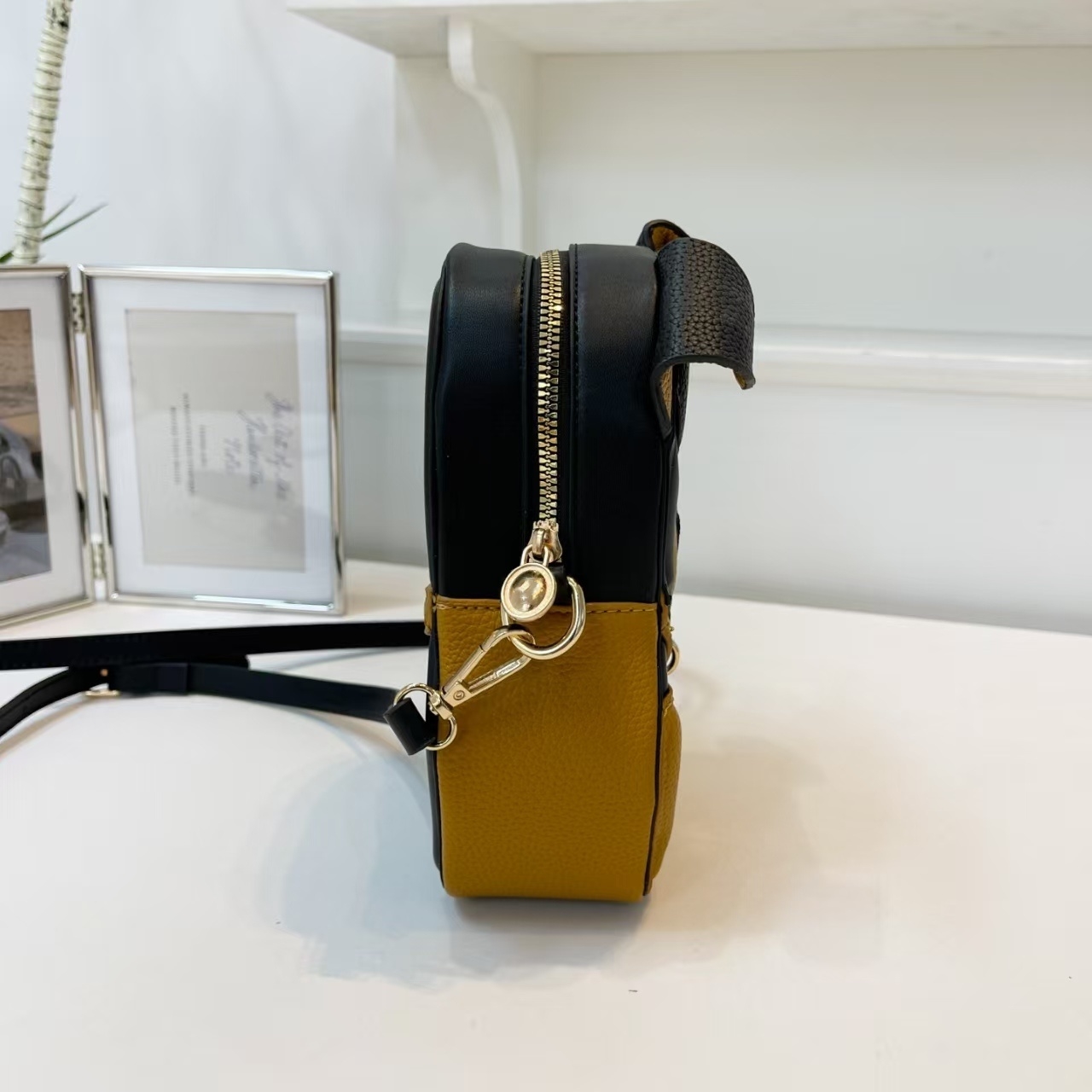 designer fashionable cute cartoon dog style crossbody handbags luxurious shoulder bags