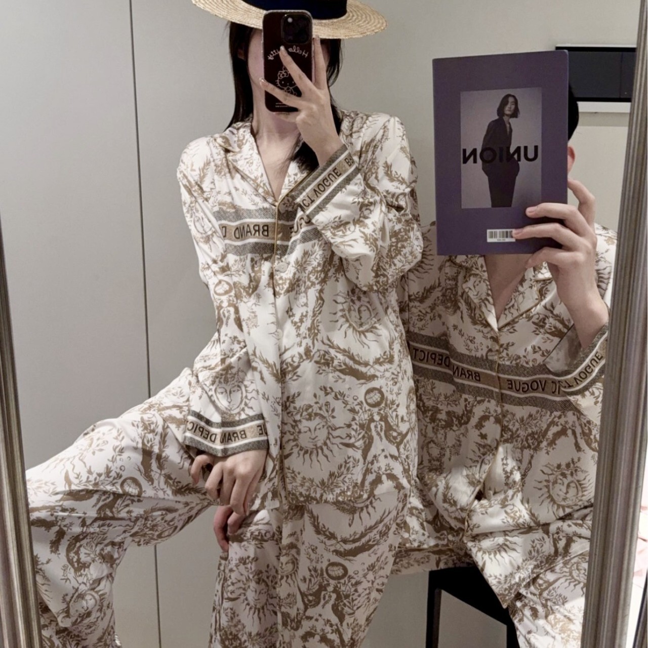 Couple Pajamas Design Homewear Set Ice Silk Light Luxury High End Fashion Letter Print Sun Jungle Soft Smooth Comfortable