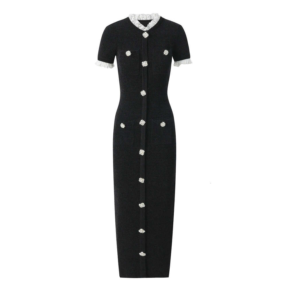 2026 Autumn Designer High end Black P Diamond Decorative Round s4 Neck Patch Knitted Tight Short Sleeve Women's Dress