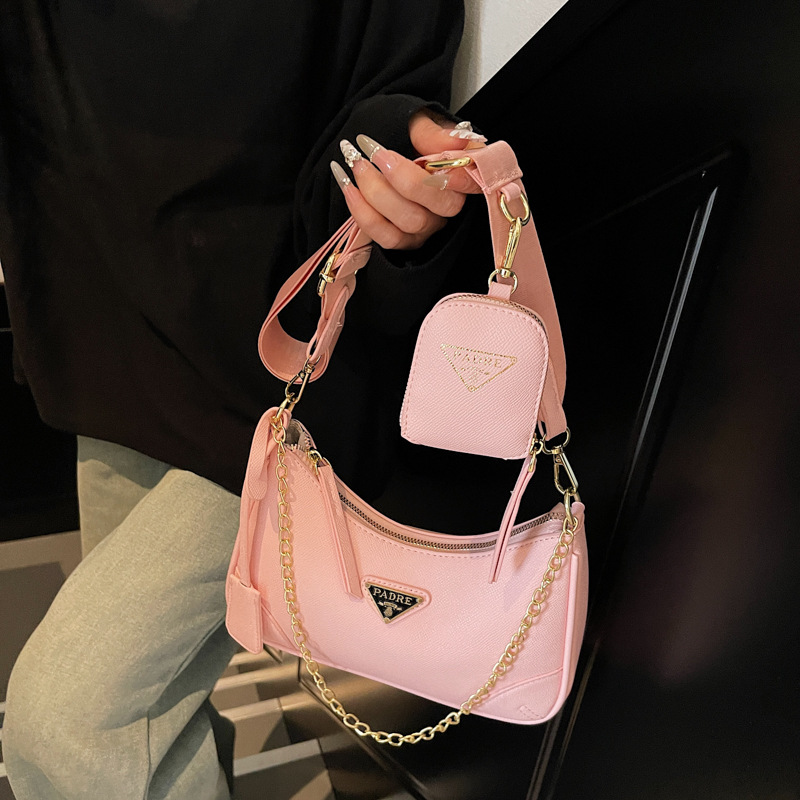 Hot Free shipping designer bags for womens Shoulder bags black beige brown khaki pink blue sliver Fashionable and versatile Simple chain crossbody bag